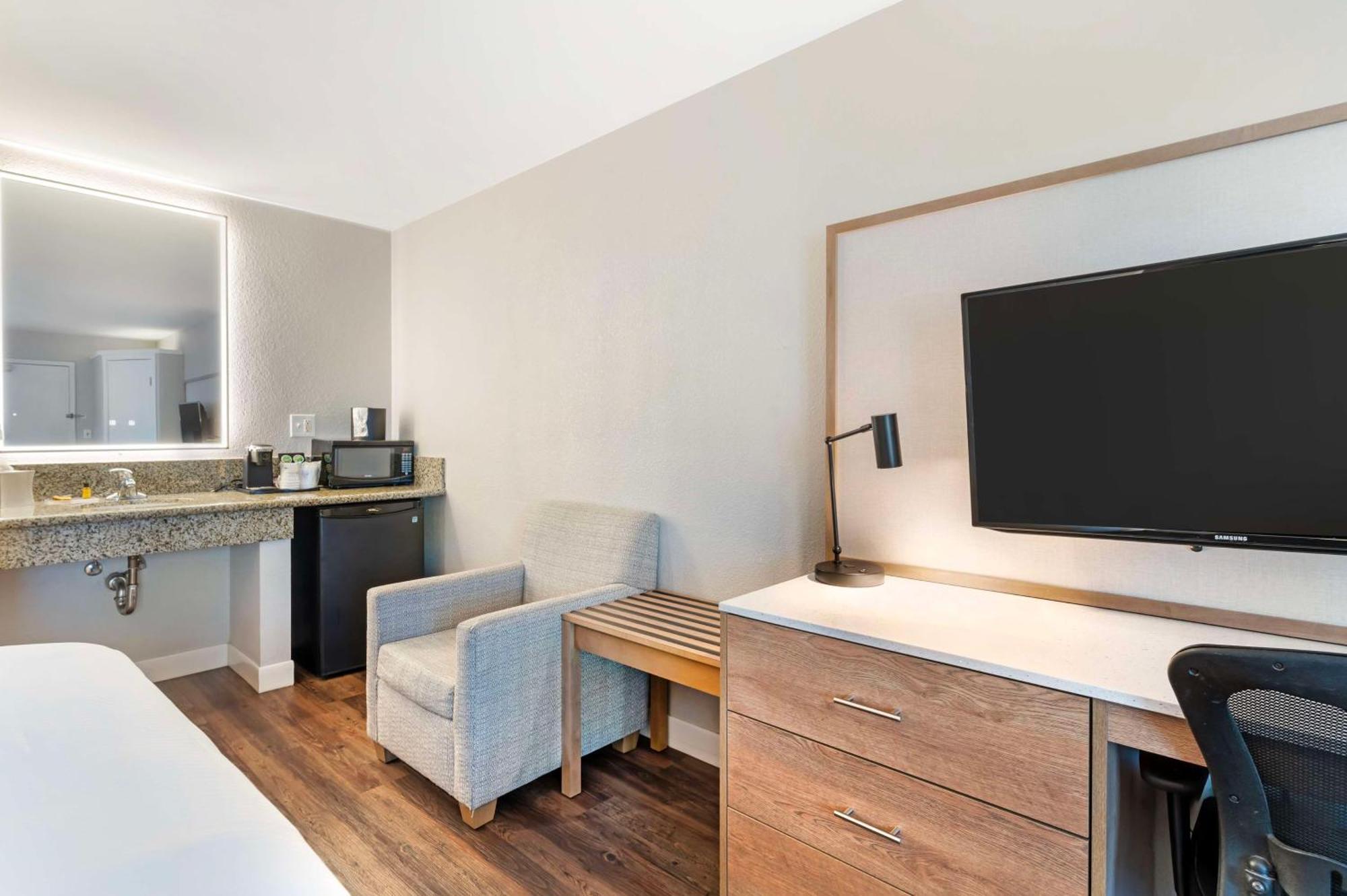 Best Western Plus Rancho Cordova Inn Zewnętrze zdjęcie