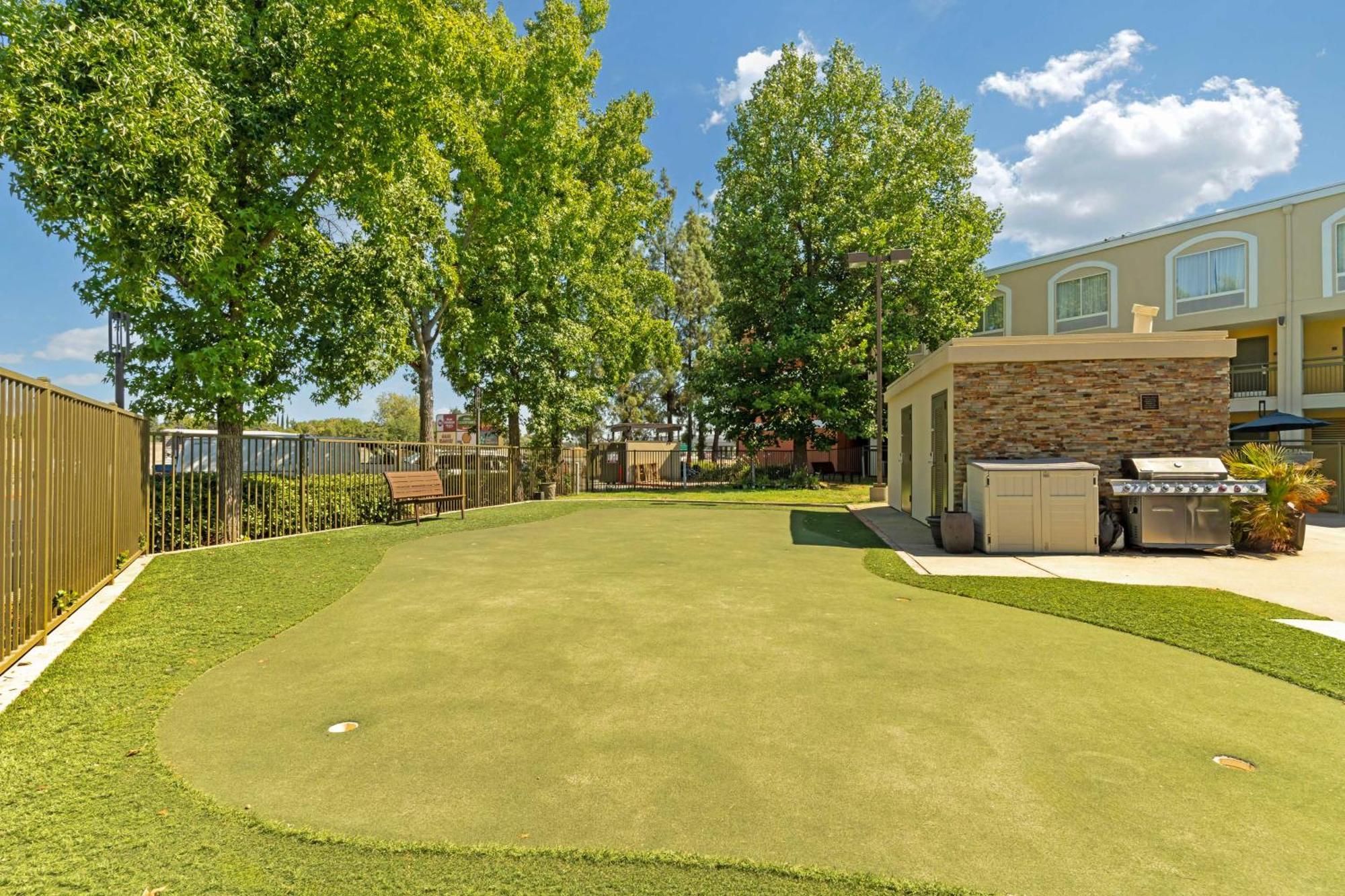 Best Western Plus Rancho Cordova Inn Zewnętrze zdjęcie