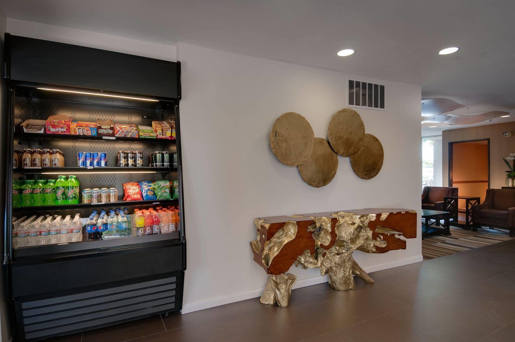 Best Western Plus Rancho Cordova Inn Zewnętrze zdjęcie