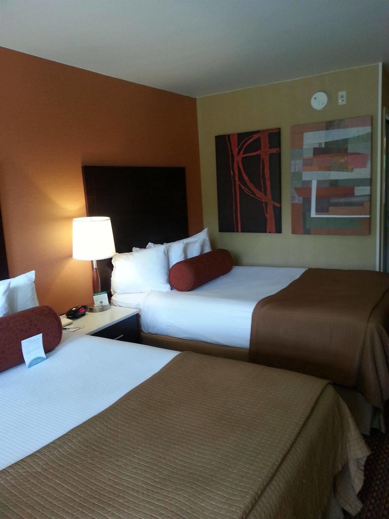 Best Western Plus Rancho Cordova Inn Zewnętrze zdjęcie
