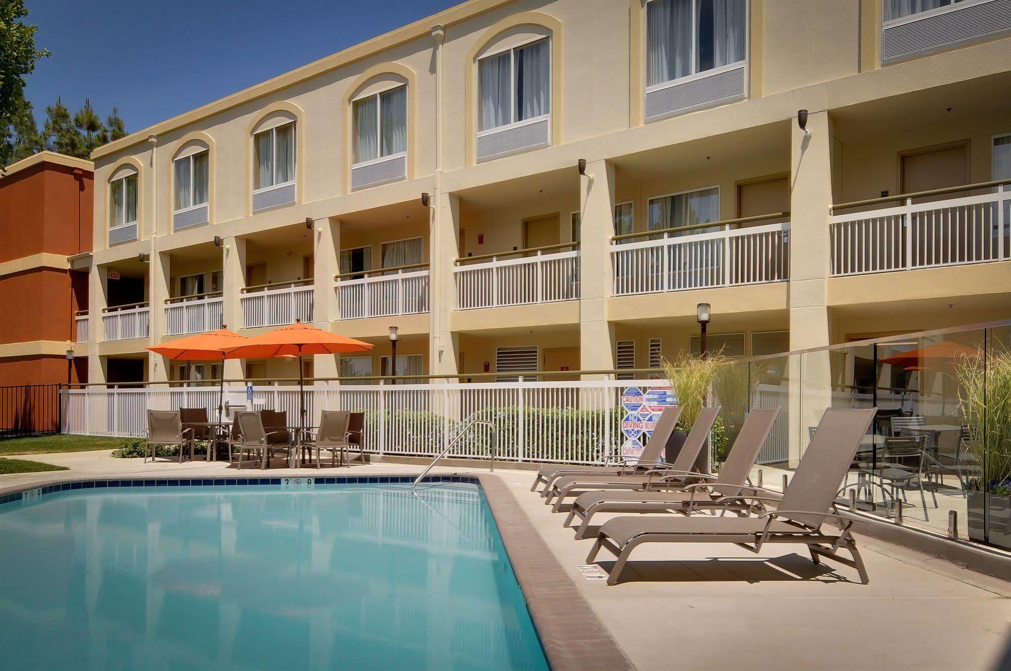Best Western Plus Rancho Cordova Inn Zewnętrze zdjęcie