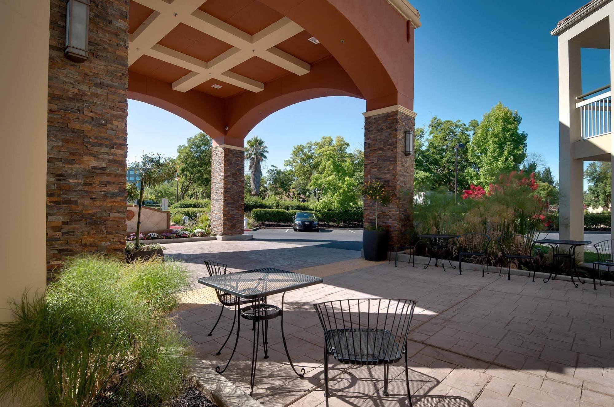 Best Western Plus Rancho Cordova Inn Zewnętrze zdjęcie